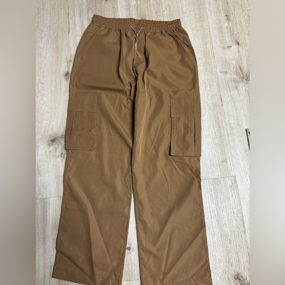 Drawstring cargos